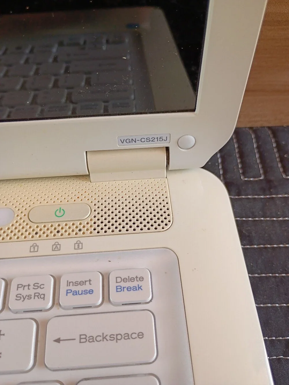 Sony VAIO PCG-3E2L Laptop with Charger Factory Reset Tested